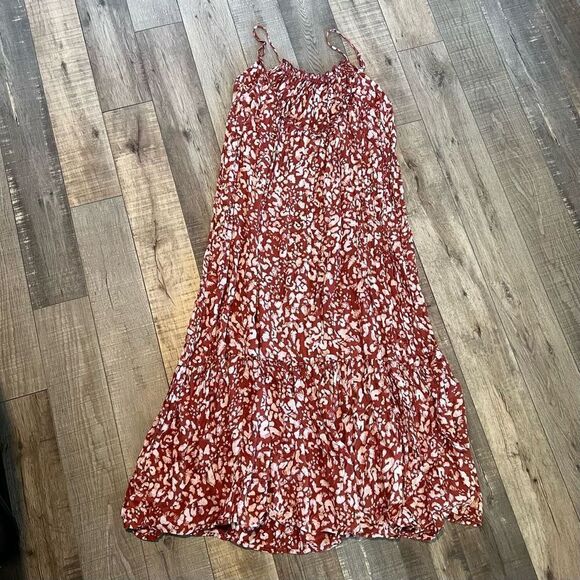 Anthropologie
Flounced Maxi
Lounge Dress
Spaghetti Strap Abstract Low Back Red s - Picture 2 of 11
